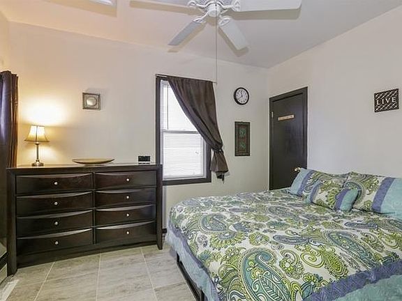 3rd image of 3503 N Kolmar Ave #1