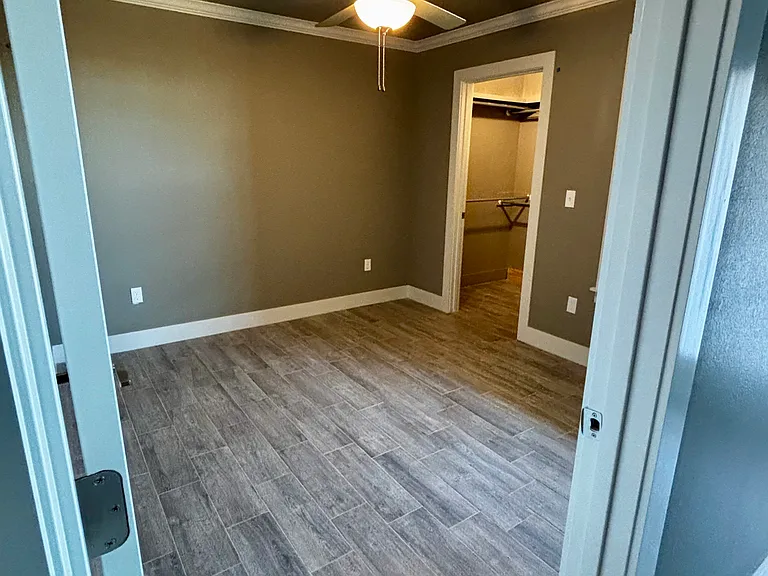 9611 Elite St — Photo 6