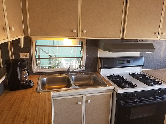 3rd image of 9241 C Ave Spc 05