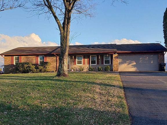 3rd image of 3322 Scarlet Dr