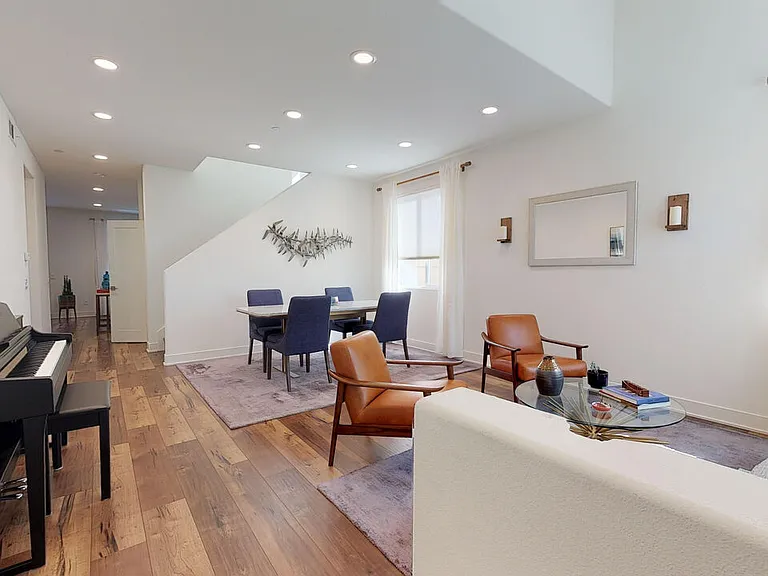 19725 Corbin Ln — Photo 21