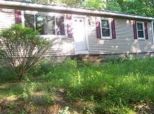 325 Clinton St, Concord, NH 03301