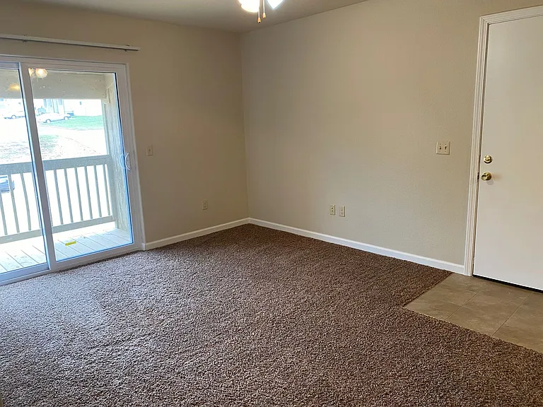 1930 Kissinger St #R206 — Photo 10