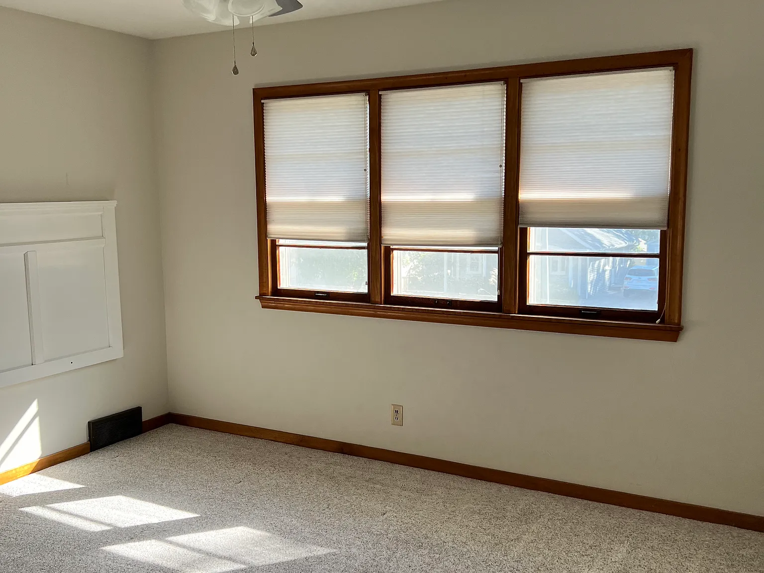 3 bed, 1310 sqft, $1,700 — Photo 3