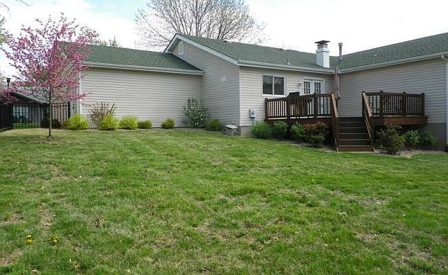 2nd image of 1843 Strathearn Ct