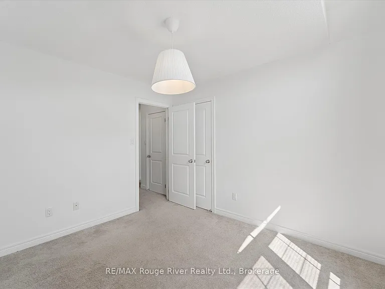 12 Bill Hutchinson Cres — Photo 38