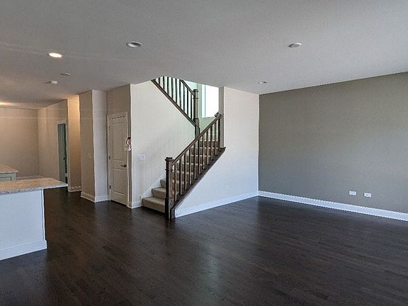 5th image of 125 Roman Ln