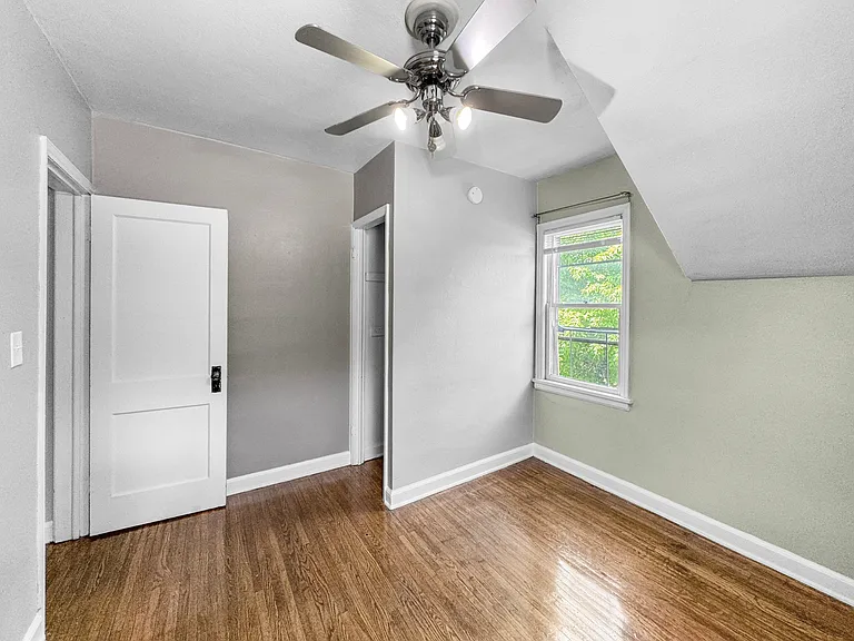1516 2nd Ave N #3 — Photo 8
