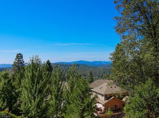 160 Northridge Dr, Grass Valley, CA 95945