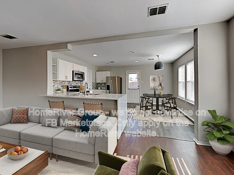 3 bed, 2.0 bath, 1552 sqft, $1,999 — Photo 4