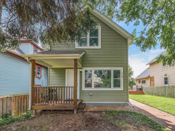 712 Magnolia Ave E, Saint Paul, MN 55106