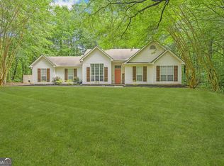 384 Marsha Way, Sharpsburg, GA 30277