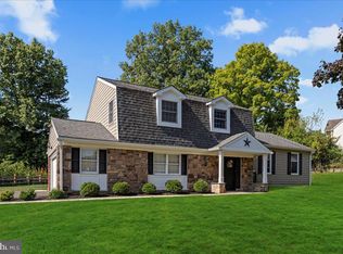 155 Buckshire Dr, Holland, PA