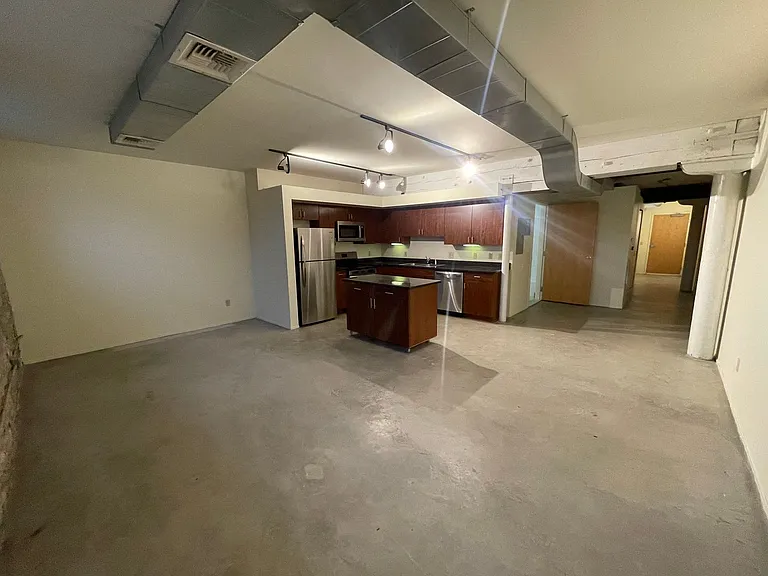 The Lofts at New Amsterdam — Photo 13
