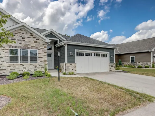 20082 Overstone DRIVE #39-2, Lannon, WI 53046