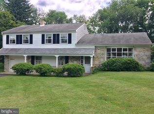 3891 Glendale Rd, Huntingdon Valley, PA 19006