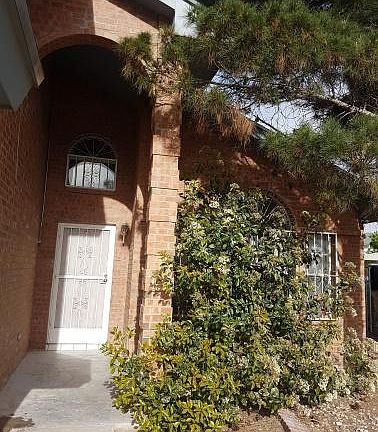 front door walk way