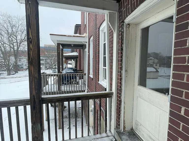 136 S Spring Ave #136 — Photo 41