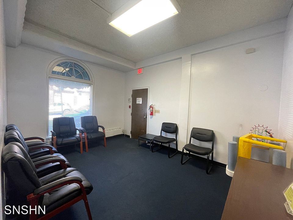 1st image of 4630 W North Ave #12062884