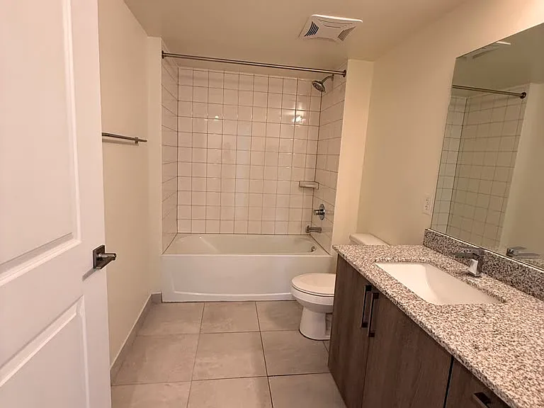 11281 NW 5th Ter #B — Photo 3
