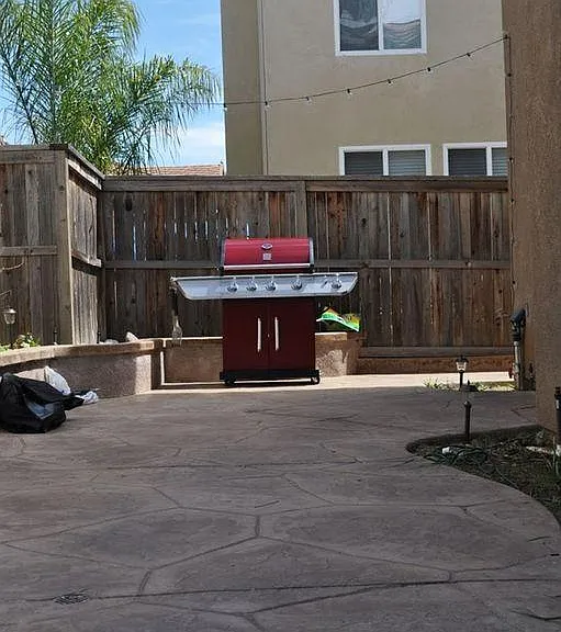 10002 Fieldthorn St — Photo 13