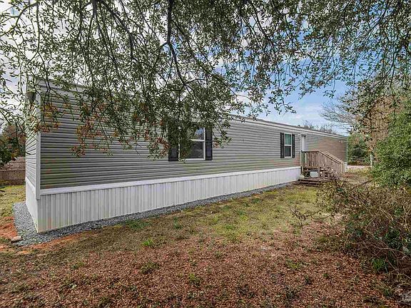 2nd image of 5218 Plateau Rd