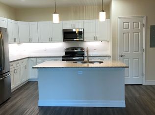 11149 Normandy Cir, Tampa, FL 33617