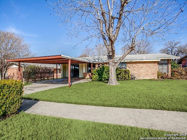 1st image of 4419 Diamondhead Dr