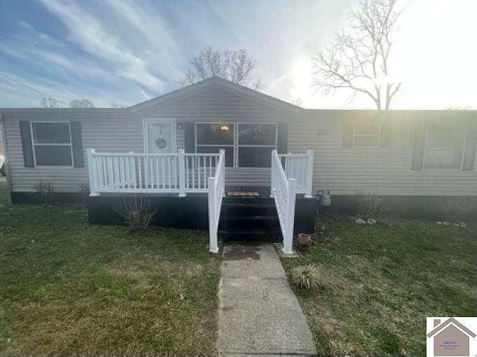 1st image of 1095 Beech Grove Rd