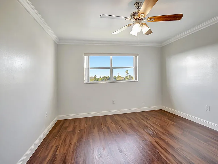 8225 Sunrise Lakes Dr N #303 — Photo 18