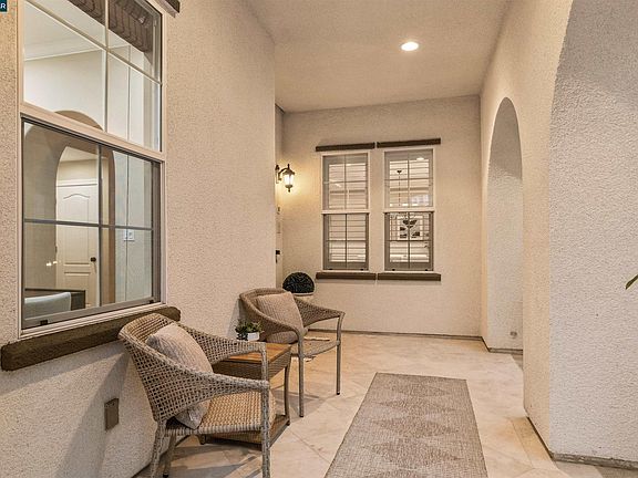 3rd image of 5325 Pembroke Way