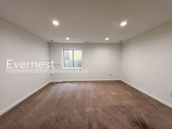 20564 Strath Haven Dr — Photo 12