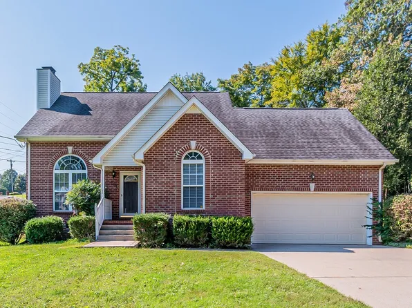 101 Donovan Ct, Hendersonville, TN 37075