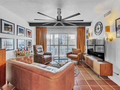 2879 Geary Pl Unit 2811, Winchester, NV, 89109