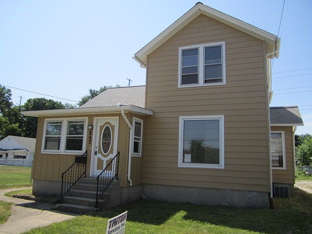 1st image of 547 E Joliet St