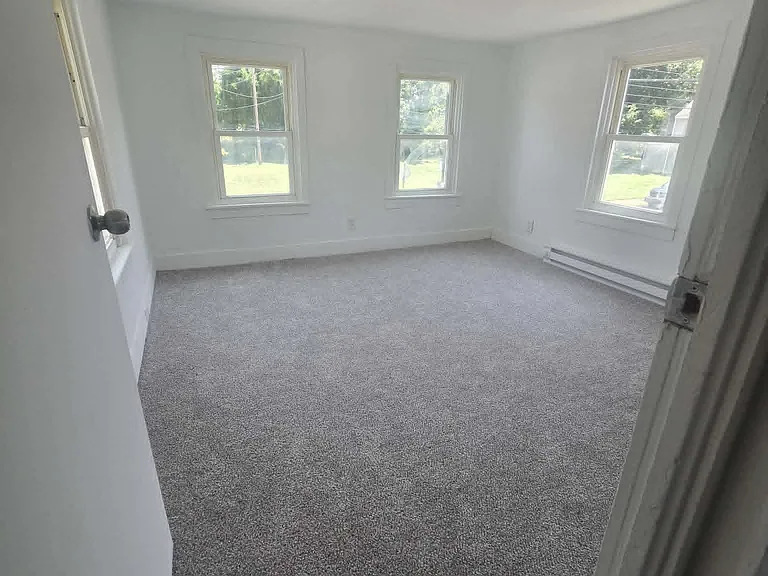 913 Pine St — Photo 13