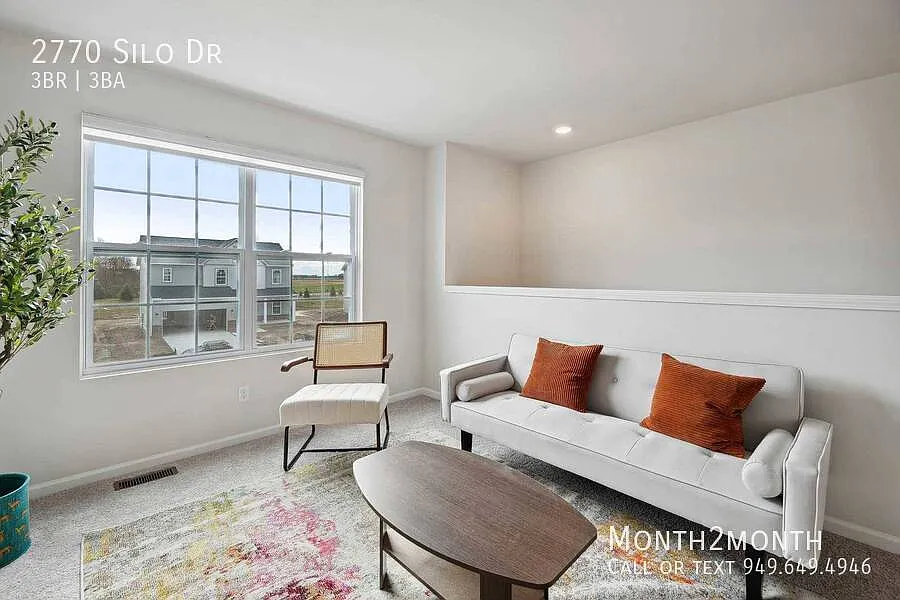 Luxury Living Residence On Silo Dr — Photo 4