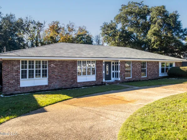 337 Oakridge Cir, Biloxi, MS 39531