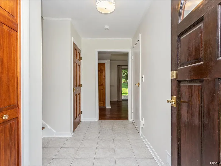 9 Marlene Ct — Photo 24