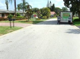 664 NW 100th Ln, Coral Springs, FL 33071