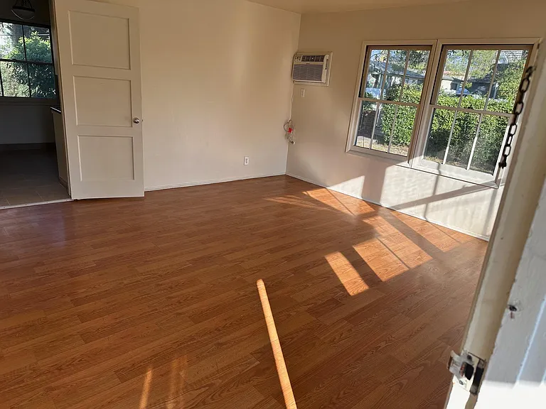 721 S 2nd Ave — Photo 4
