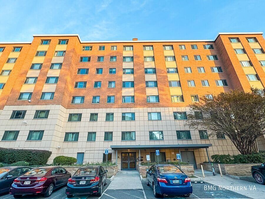 1st image of 1200 S Arlington Ridge Rd APT 408