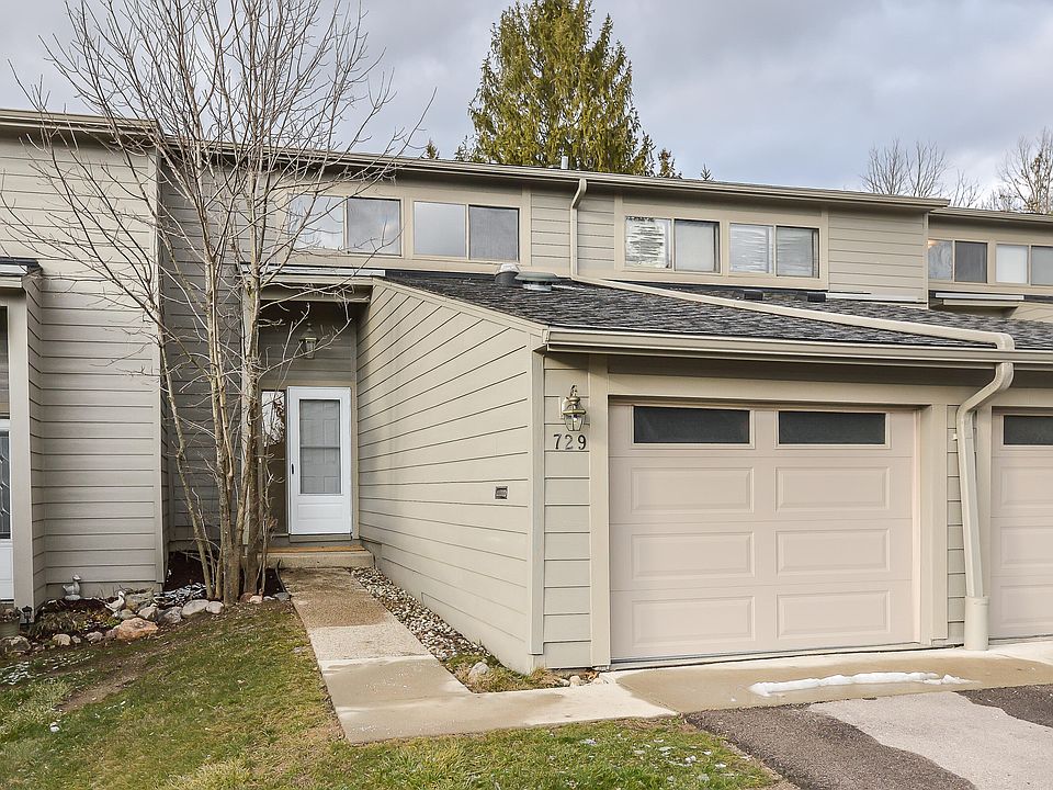 1st image of 729 Skynob Dr