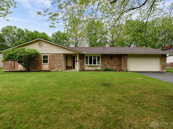 1947 Stonewood Dr, Dayton, OH 45432