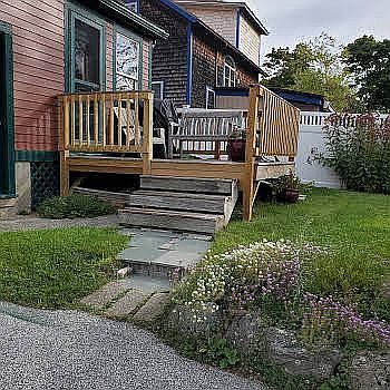 Center Street entry - deck