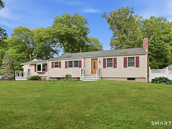 2nd image of 50 Tanglewood Road
