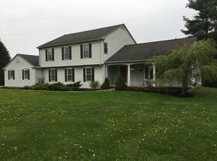 13585 Fox Den E, Novelty, OH 44072