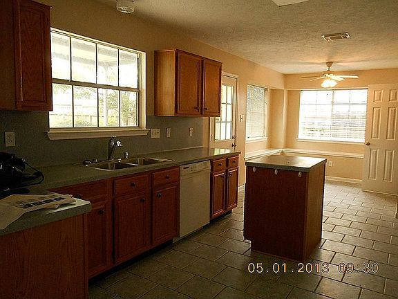 This is only one side of the kitchen area