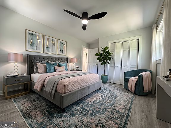 2nd image of 2224 Doris Dr