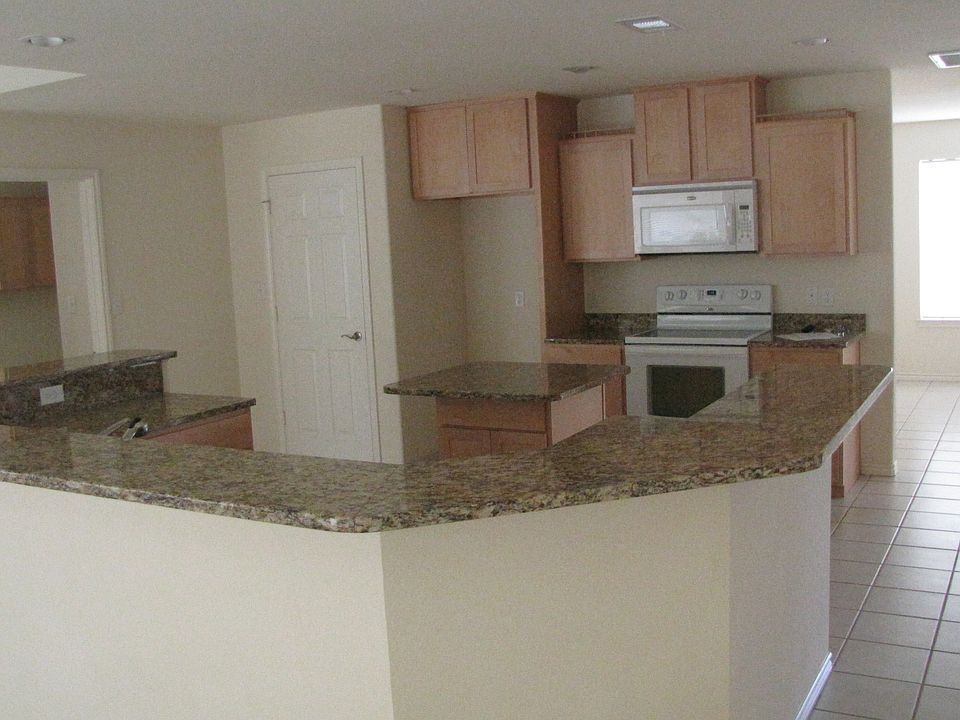 106 Bridalwood Ct, Kingsland, TX 78639 Zillow